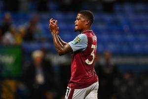 im电竞APP下载-法媒：费内巴切有意27岁边锋利昂-贝利，并已和维拉展开谈判